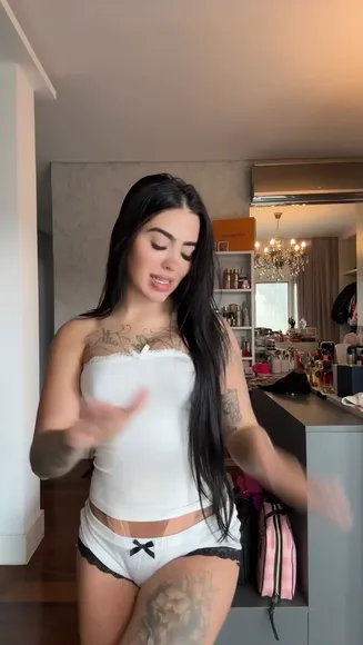 Mcmirella White Lingerie Tease OnlyFans Video Leaked