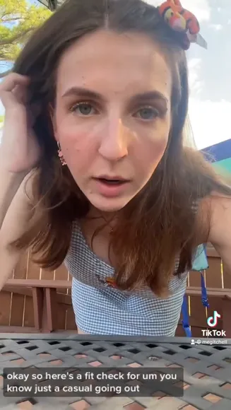 Megan Bitchell Checkered Top Fit Check OnlyFans Video Leaked