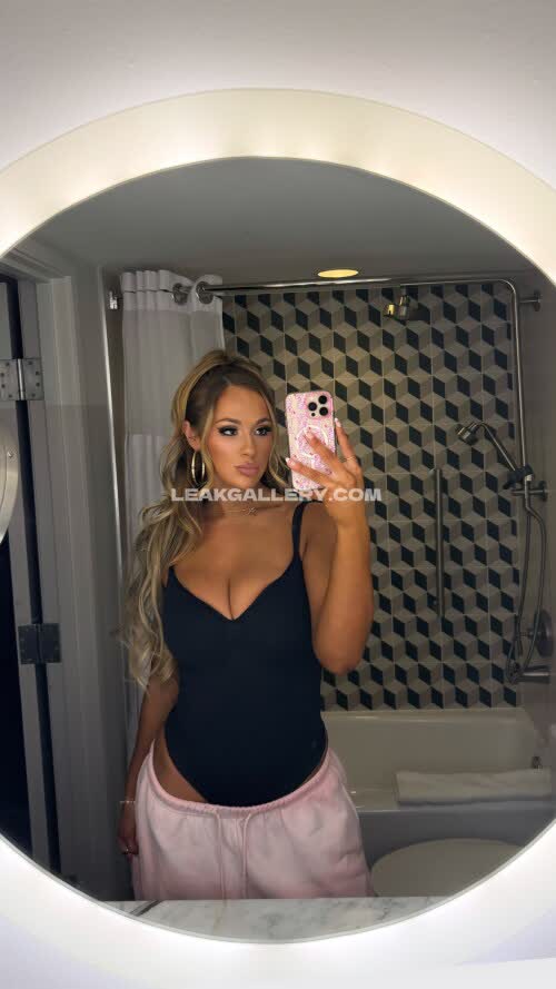 Meganlane Exclusive Leaked Nude OnlyFans #12125741