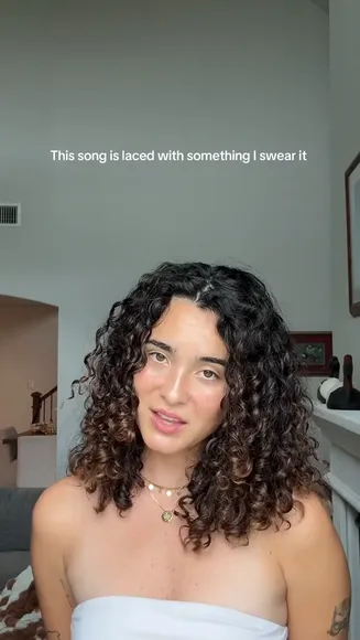 Meghanlane Strapless Top Tease OnlyFans Video Leaked
