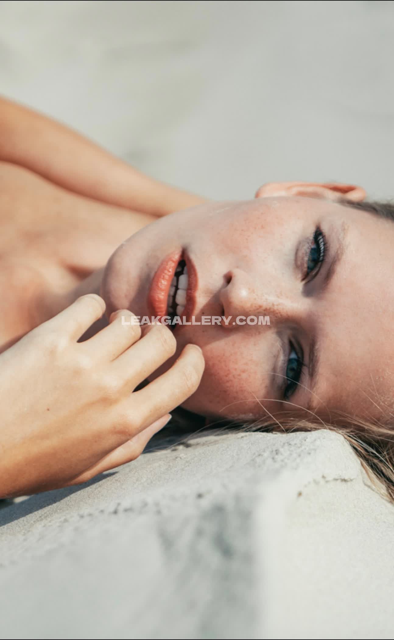 Melaniero Exclusive Leaked Nude OnlyFans #13101332