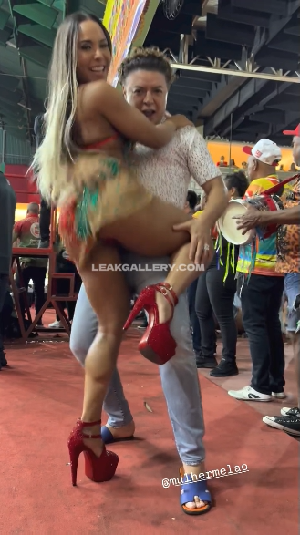 Melaooficial Exclusive Leaked Nude OnlyFans #13437086