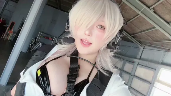 meleah_cos01