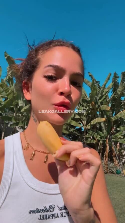 Melissamelmaia Exclusive Leaked Nude OnlyFans #12186172