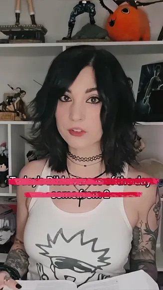 Meloniemac Tattooed Arms Flashing OnlyFans Video Leaked