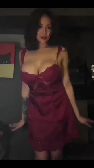 Mels3gp Red Dress Cleavage Tease OnlyFans Video Leaked