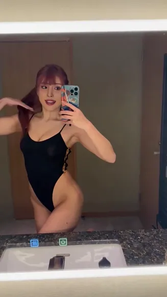 Meowko Black Bodysuit Mirror Pose OnlyFans Video Leaked