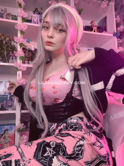 Mia_green_tea Exclusive Leaked Nude OnlyFans #14640225