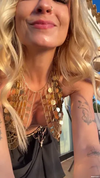 Miahard_ Tits Out Belly Chain OnlyFans Video Leaked