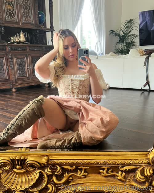 Miamalkova / Miamakolva Exclusive Leaked Nude OnlyFans #13850986