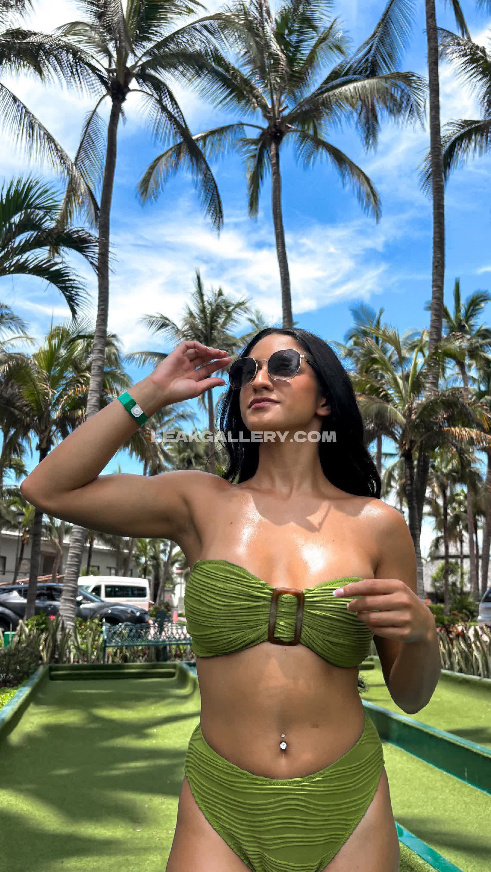 Mikaelachavezt Exclusive Leaked Nude OnlyFans #12684994
