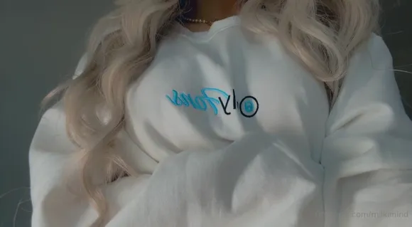 Milkimind Thigh-High Sock Tease OnlyFans Video Leaked
