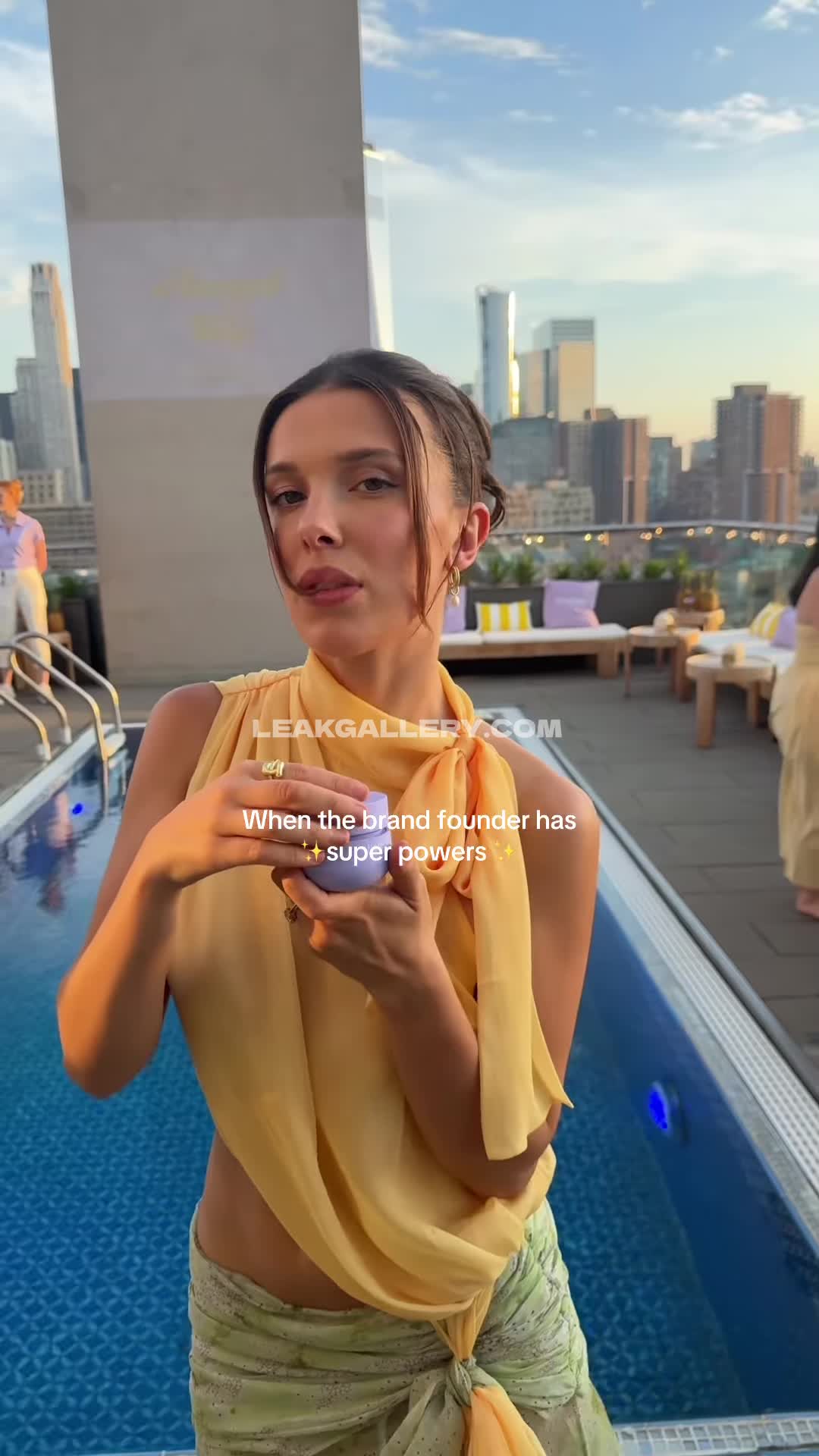 Milliebobbybrown Exclusive Leaked Nude OnlyFans #12972695