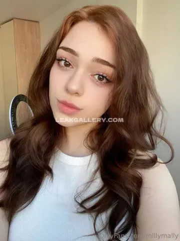 Millymally White Top Closeup OnlyFans Photo Leaked
