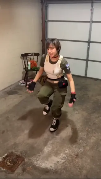 mimidoescosplay