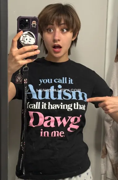 mimidoescosplay