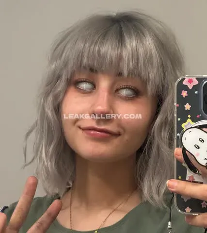 mimidoescosplay