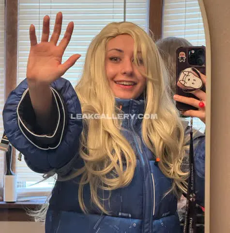 mimidoescosplay