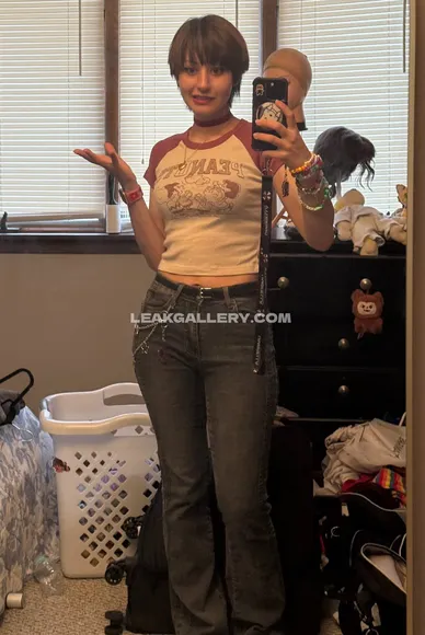 mimidoescosplay