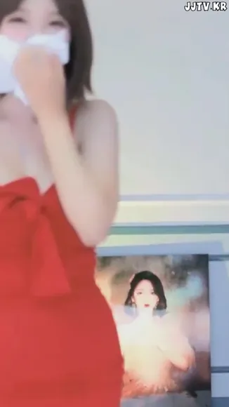 Ming_cute_ Red Dress Tissue Tease OnlyFans Video Leaked