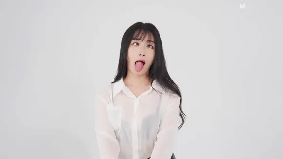 Minisuchang Sheer Shirt Tongue Tease OnlyFans Video Leaked
