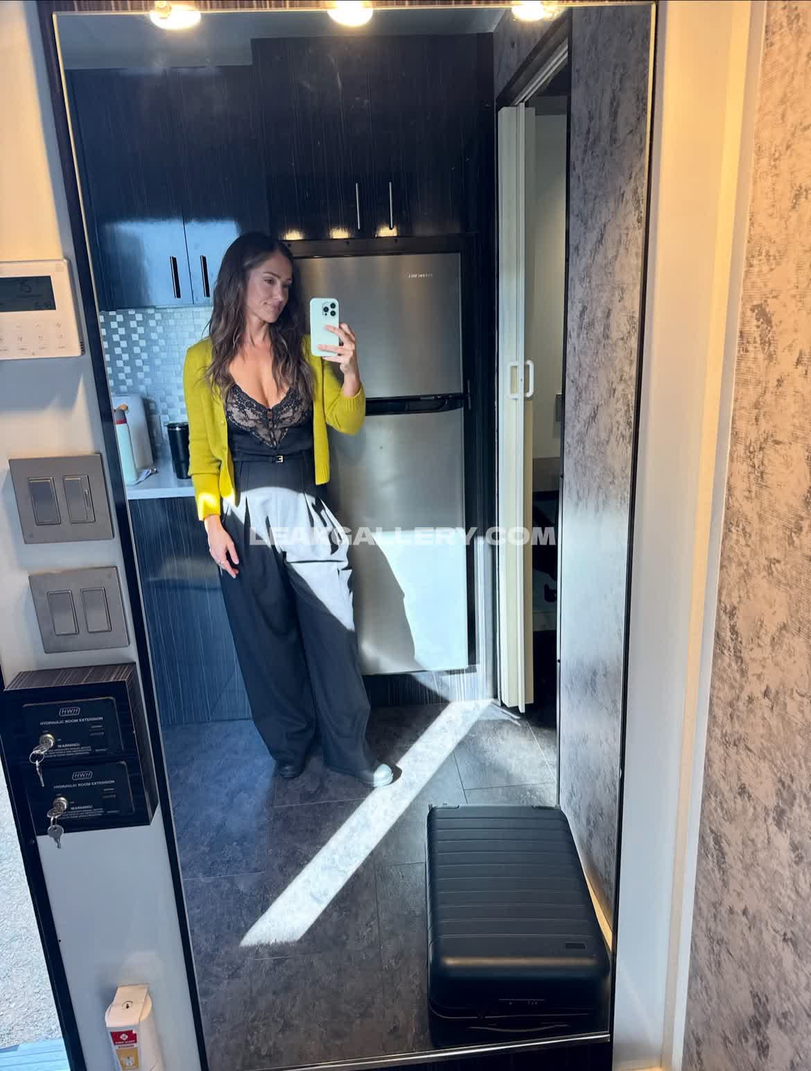 Minka_kelly Exklusiv geleakte Nacktbilder von OnlyFans #13485863