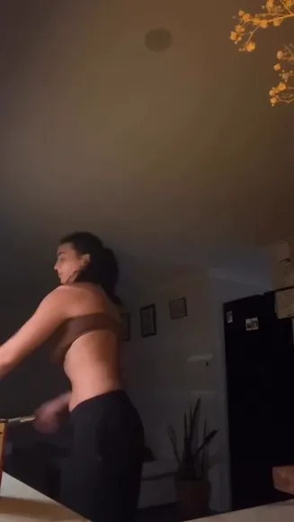 Mirlen_hitss Backless Top Dance OnlyFans Video Leaked