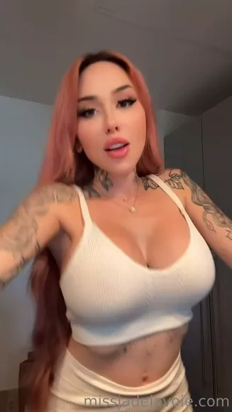 Misslavoie White Bra Tease OnlyFans Video Leaked