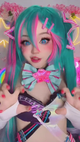 Mistykittyyy Bra Unfastening Tease OnlyFans Video Leaked
