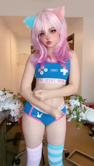 Mistykittyyy Bikini Top Tease OnlyFans Video Leaked