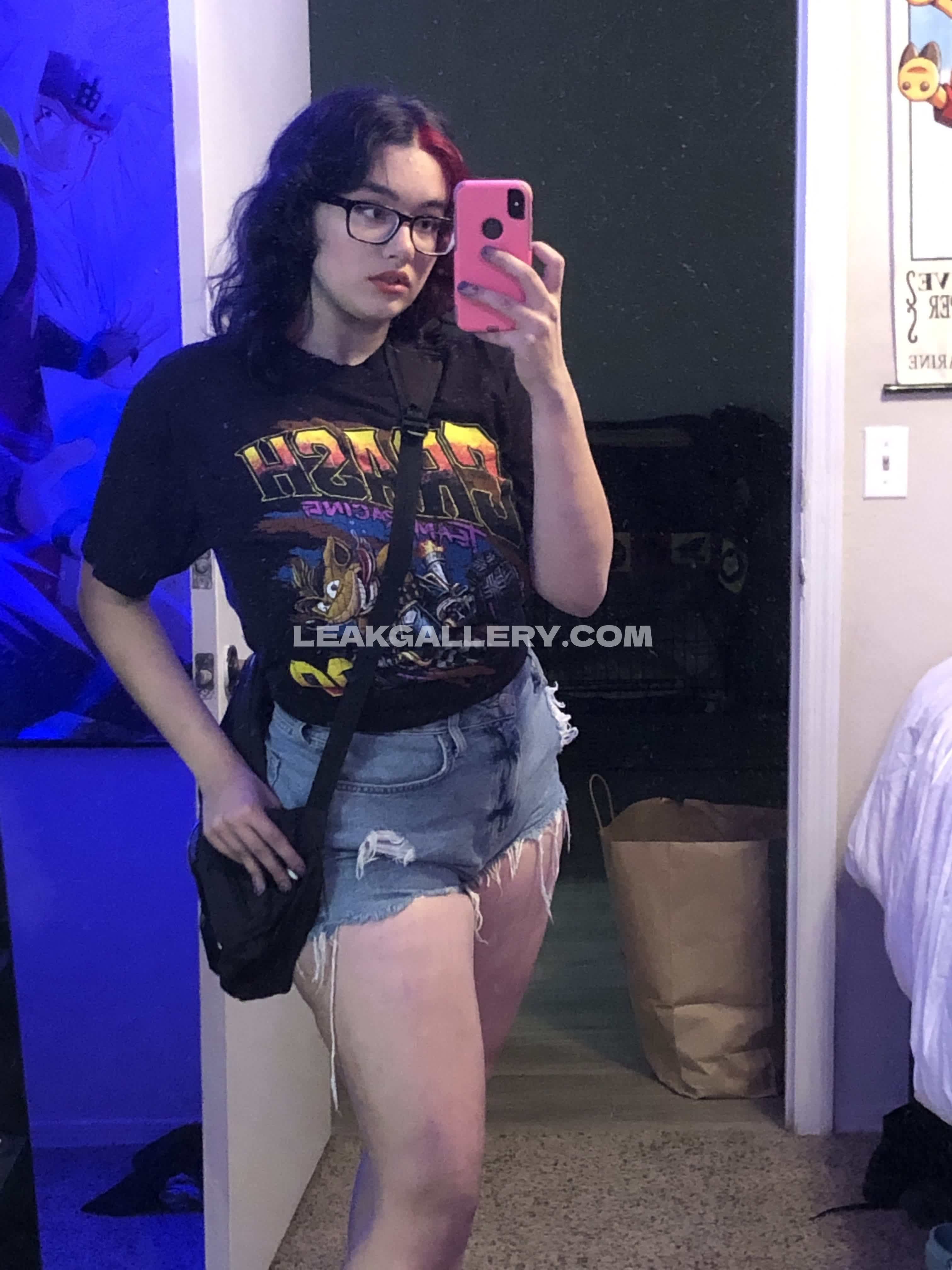 Mitchiemania / gumbun Exclusive Leaked Nude OnlyFans #13256424