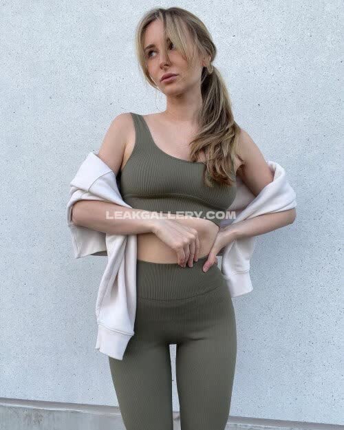 Miywki Olive Sports Bra Tease OnlyFans Photo Leaked
