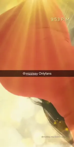 Mizzissy Red Dress Thigh Reveal OnlyFans Video Leaked