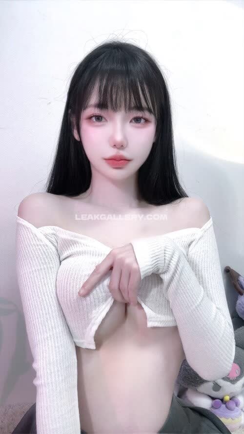 Mo_zzi Exclusive Leaked Nude OnlyFans #14517698