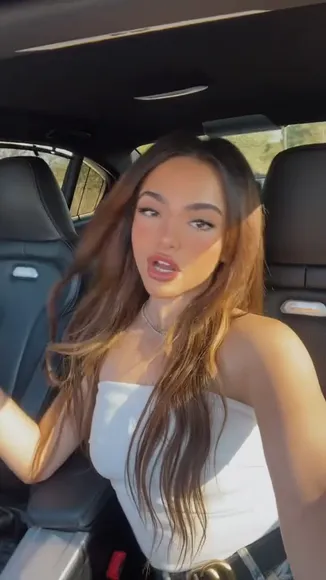 mobina_.mv