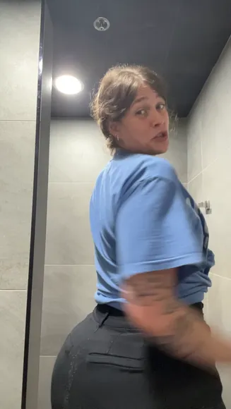 Moe.gray.1997 Tight Pants Ass Shot OnlyFans Video Leaked