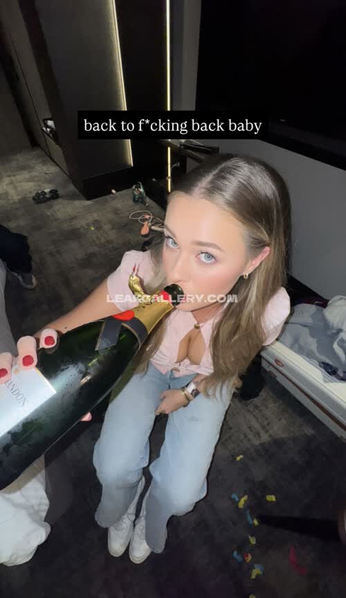 Mollydonahoe Exclusive Leaked Nude OnlyFans #12139266