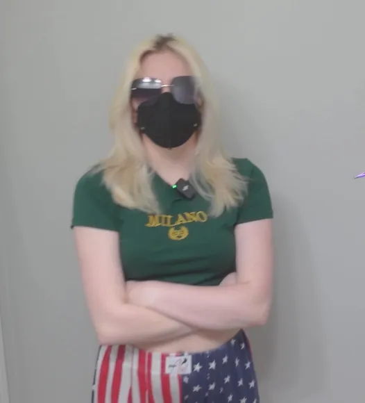 Mommymega Green Crop Top Pose OnlyFans Video Leaked
