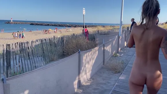 Monikafox Full Nude Beach Walk OnlyFans Video Leaked