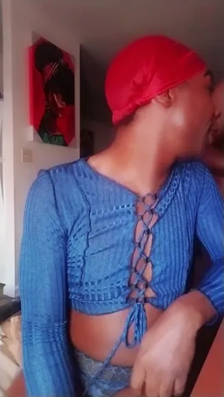 Moniqueauclair1980 Blue Lace-Up Crop Top OnlyFans Video Leaked