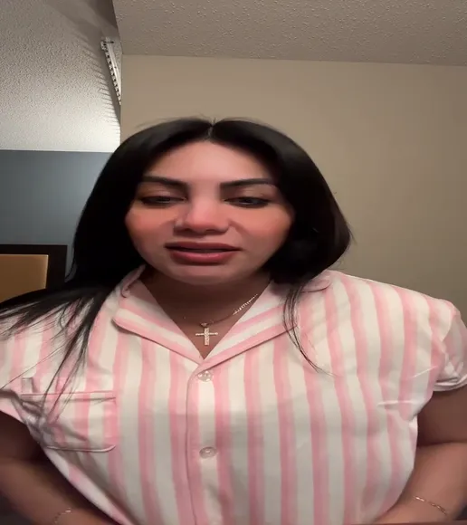Moniqueauclair1980 Pink Striped Pajama Set OnlyFans Video Leaked