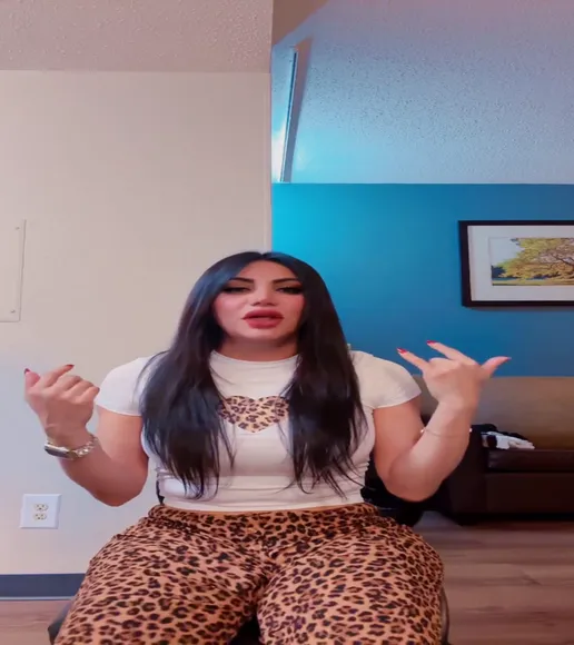 Moniqueauclair1980 Leopard Print Pants Pose OnlyFans Video Leaked