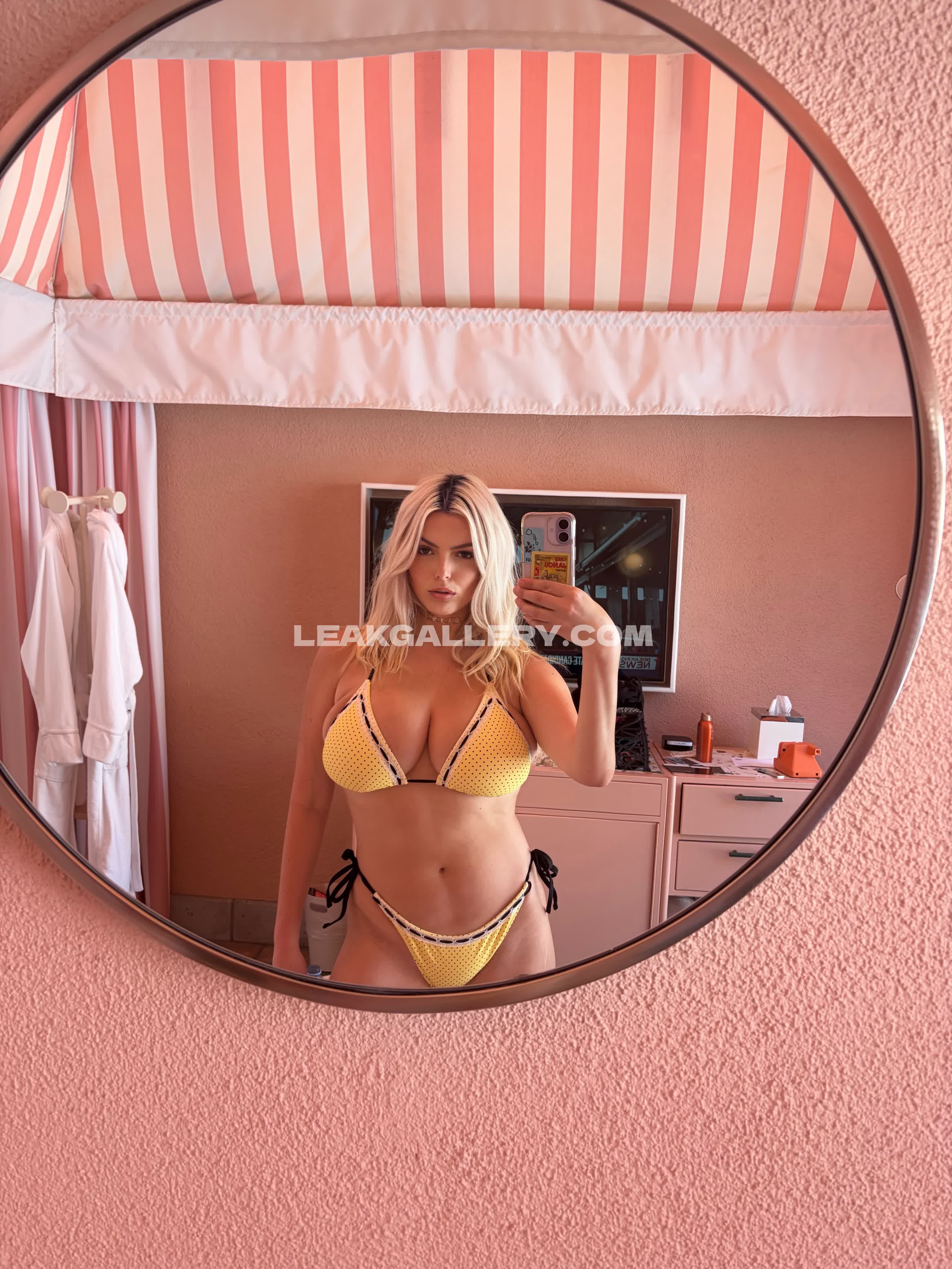 Morganiscozy Exclusive Leaked Nude OnlyFans #13408253