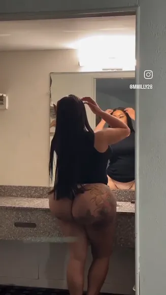 Moriahmills Naked Ass Twerking OnlyFans Video Leaked