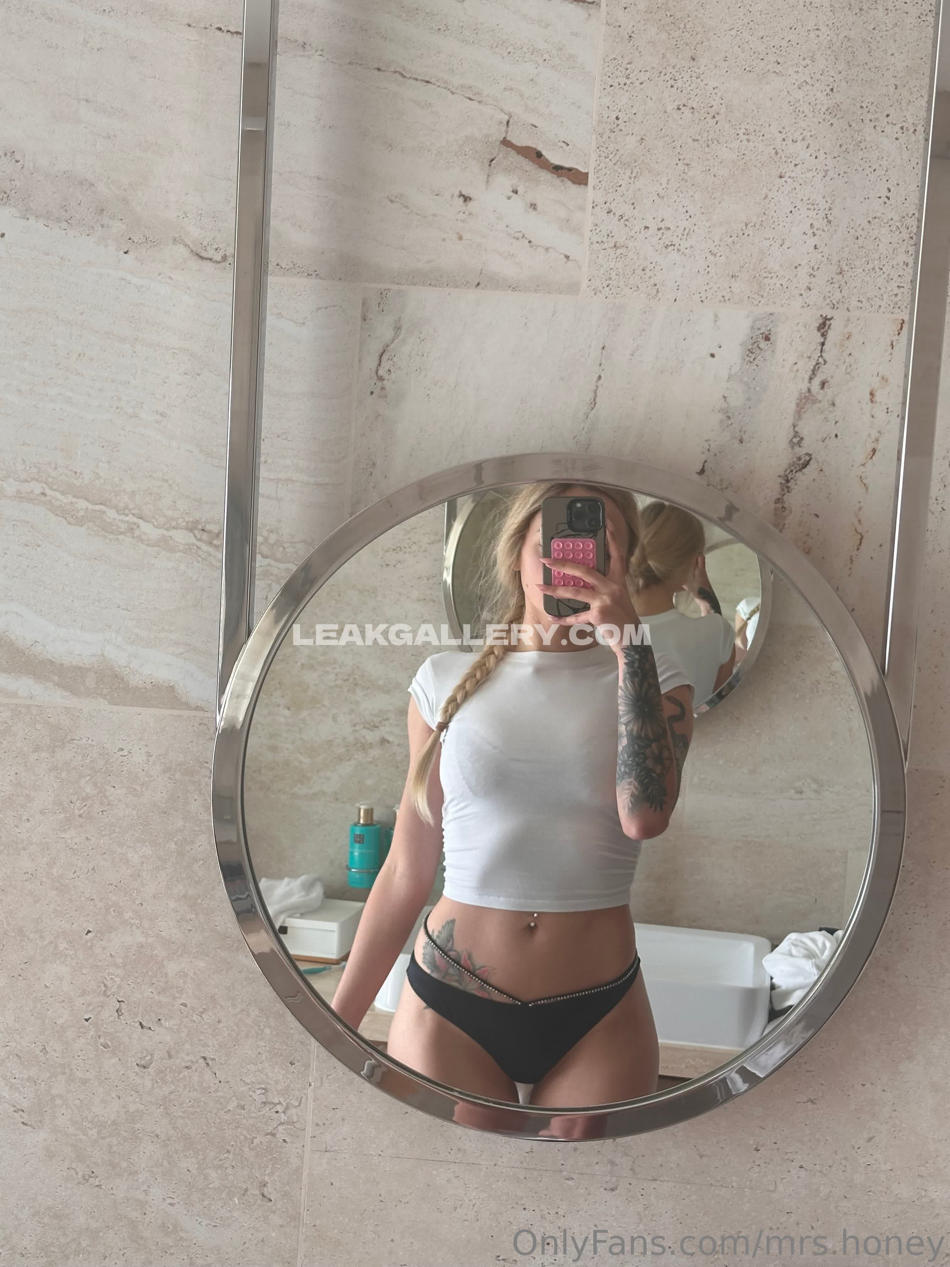 Mrs Exclusive Leaked Nude OnlyFans #12262482