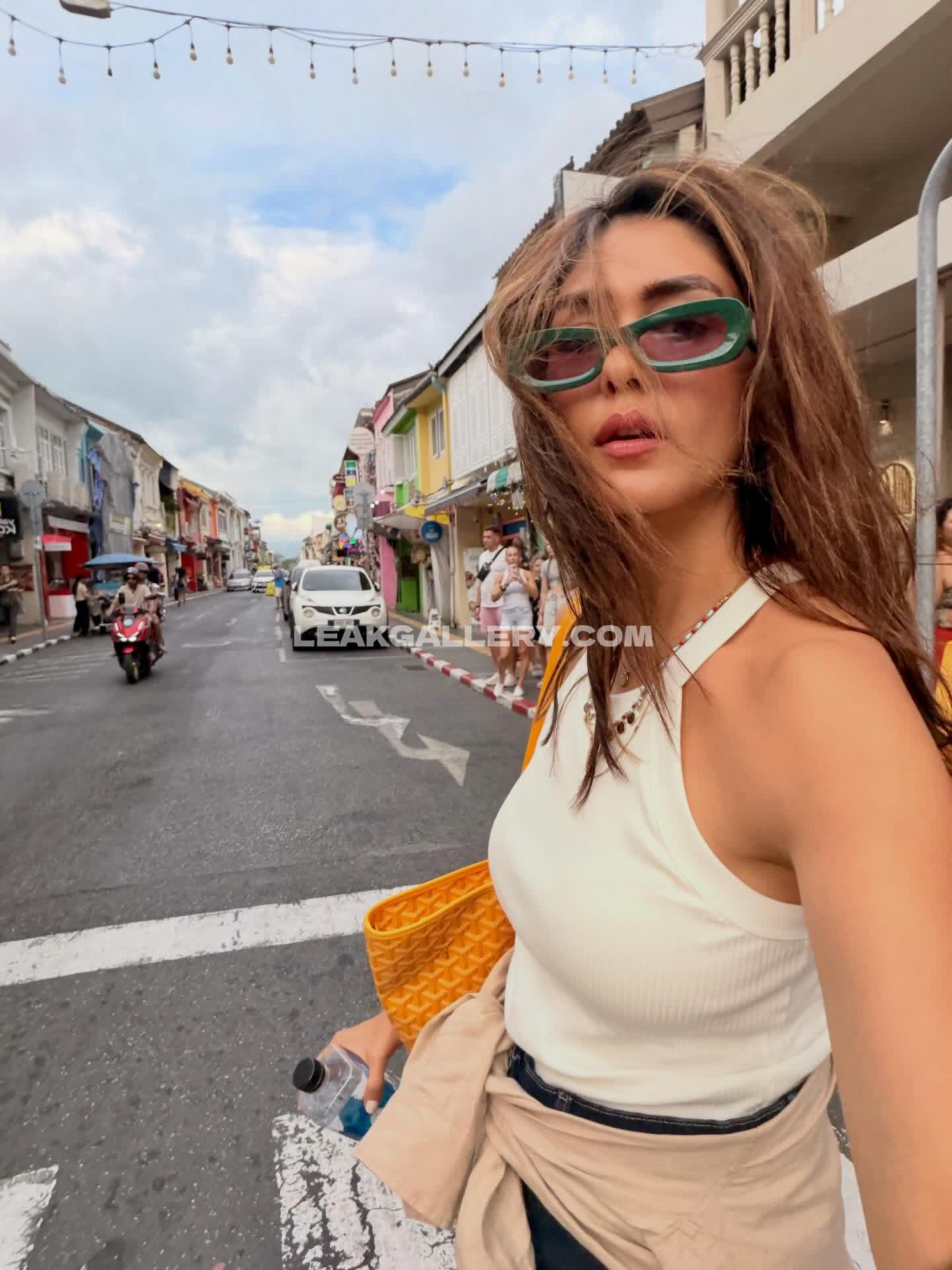 Mrunalthakur Exclusive Leaked Nude OnlyFans #13053658