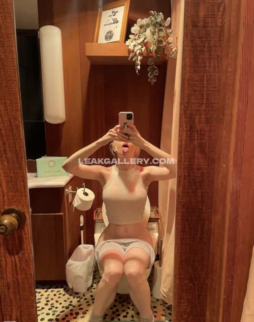 Msfiiire Exclusive Leaked Nude OnlyFans #14609617
