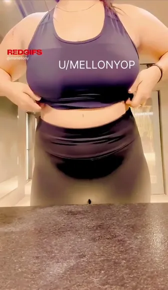 Msmellony Midriff Baring Crop Top OnlyFans Video Leaked