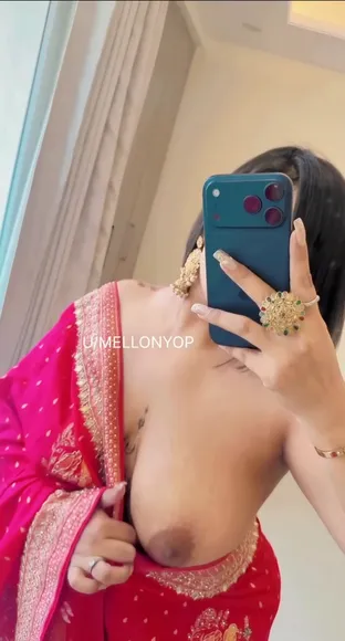 Msmellony Saree Side Boob Tease OnlyFans Video Leaked