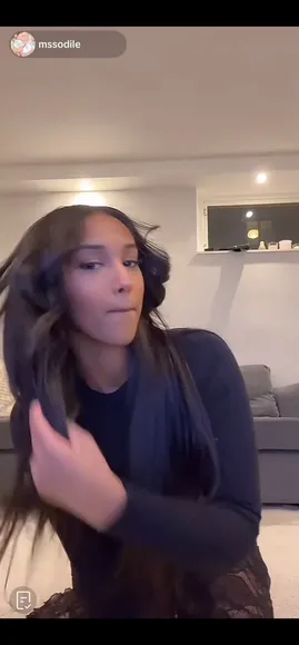Msodilee Lace Skirt Tease OnlyFans Video Leaked